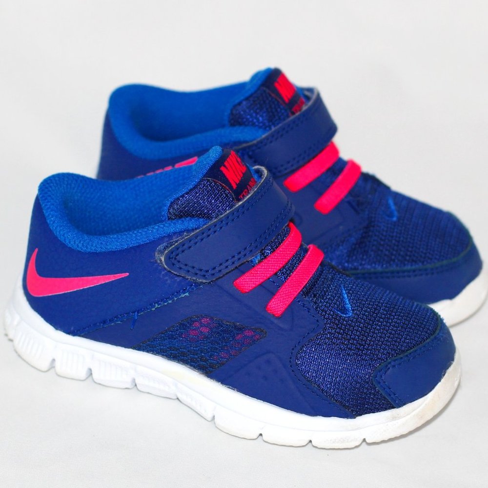Girls Nike Running Shoes